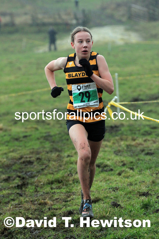 Girls under-15s 2022 North Eastern Harrier League, Thornley Farm, Peterlee, County Durham. Photo: David T. Hewitson/Sports for All Pics